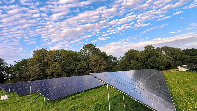 Solar farm, Brookenby