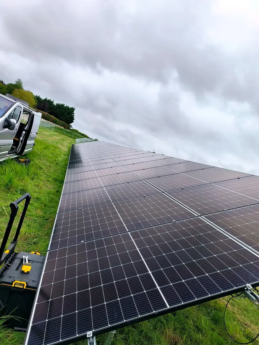 Module installation along a row
