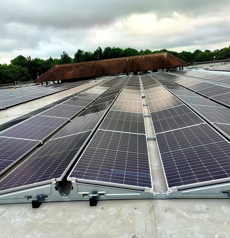Module rows running towards the roofline