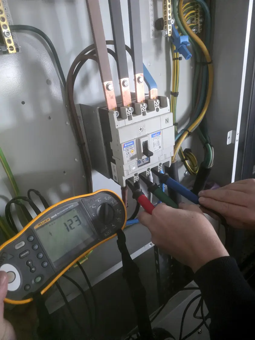 Verification testing at an MCCB